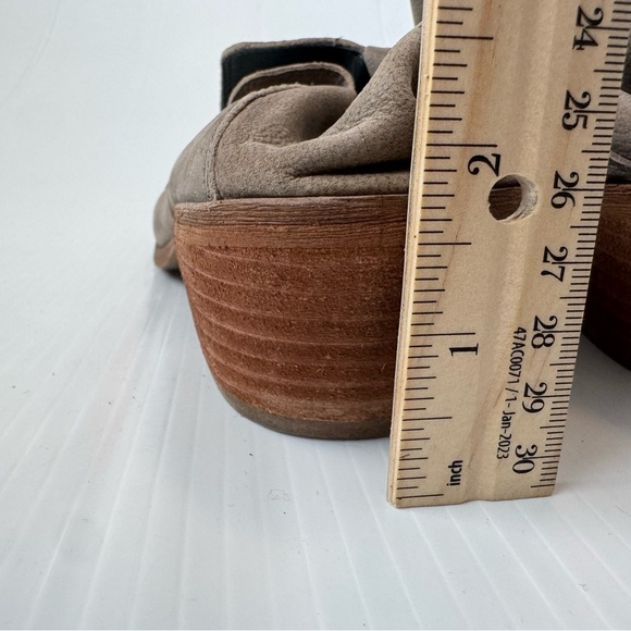 Sam Edelman Prentice Taupe Suede ankle boot - Picture 7 of 12